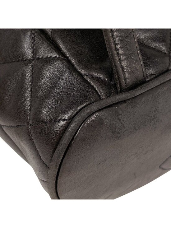 Chanel CC Logo Chain Backpack Quilted Leather Black main image 9
